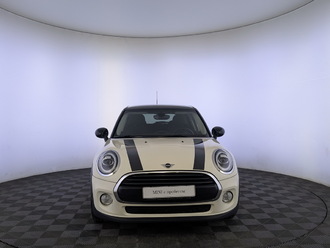 фото Mini Mini III (F56/F55) 2019