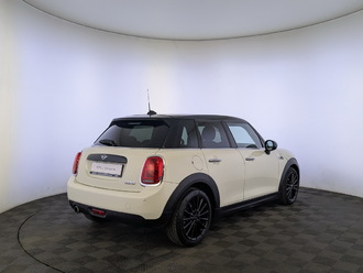 фото Mini Mini III (F56/F55) 2019