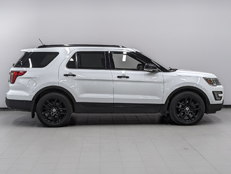 фото Ford Explorer V 2017