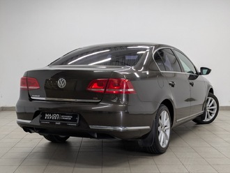 фото Volkswagen Passat B7 2013