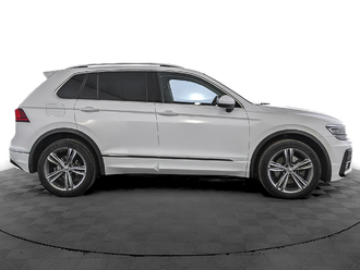 фото Volkswagen Tiguan II 2019