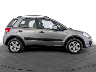 фото Suzuki SX4 2012