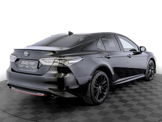фото Toyota Camry VIII 2021
