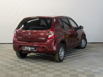 фото Renault Sandero 2013