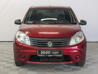 фото Renault Sandero 2013