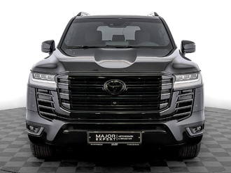 фото Toyota Land Cruiser 300 2021