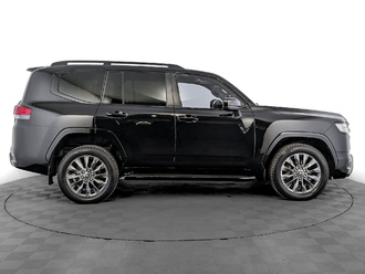 фото Toyota Land Cruiser 300 2021