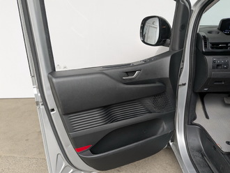 фото Hyundai Staria 2021
