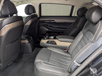 фото Genesis G90 I 2021