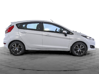 фото Ford Fiesta VII 2016