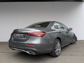 фото Mercedes-Benz E (W/S213) 2022