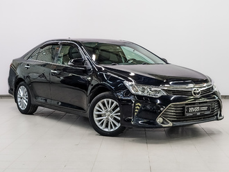 фото Toyota Camry VII 2015