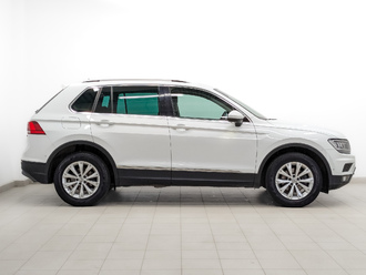 фото Volkswagen Tiguan II 2018