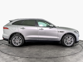 фото Jaguar F-Pace 2018