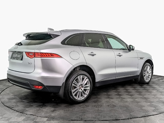 фото Jaguar F-Pace 2018