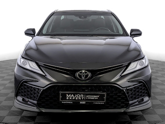 фото Toyota Camry VIII 2023