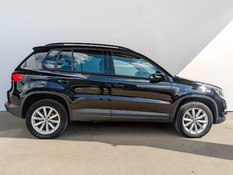 фото Volkswagen Tiguan I 2015