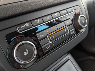 фото Volkswagen Tiguan I 2015