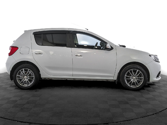 фото Renault Sandero II 2017