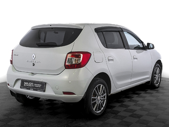 фото Renault Sandero II 2017
