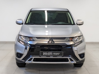 фото Mitsubishi Outlander III 2019