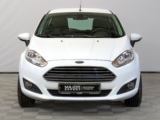 фото Ford Fiesta VII 2015