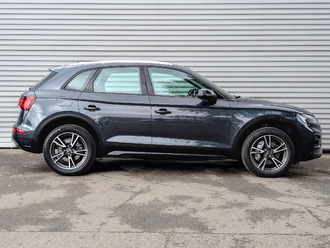 фото Audi Q5 (B9) 2021