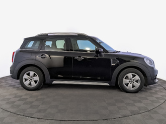 фото Mini Countryman (F60) 2020