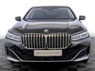 фото BMW 7 (G11/G12) 2022