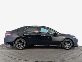 фото Toyota Camry VIII 2022