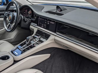 Porsche Panamera с пробегом в автосалоне Форис Авто
