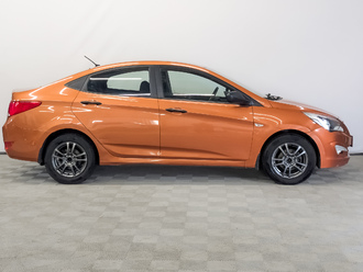 фото Hyundai Solaris I 2015