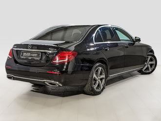 фото Mercedes-Benz E (W/S213) 2017