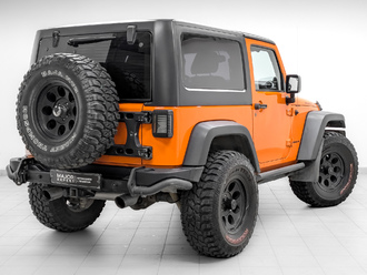 фото Jeep Wrangler III (JK) 2012