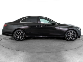 фото Mercedes-Benz E (W/S213) 2021