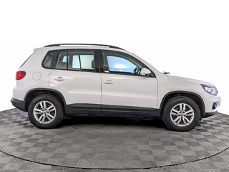 фото Volkswagen Tiguan I 2014