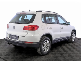 фото Volkswagen Tiguan I 2014