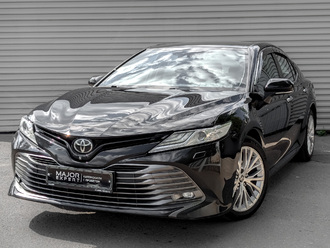 фото Toyota Camry VIII 2019
