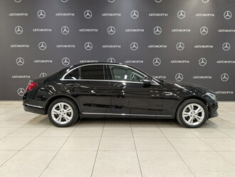 фото Mercedes-Benz C (W/S205) 2014
