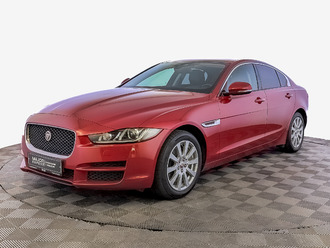 фото Jaguar XE 2018