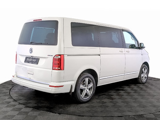 фото Volkswagen Multivan T6 2018