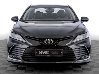 фото Toyota Camry VIII 2021
