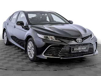 фото Toyota Camry VIII 2021