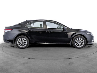 фото Toyota Camry VIII 2021