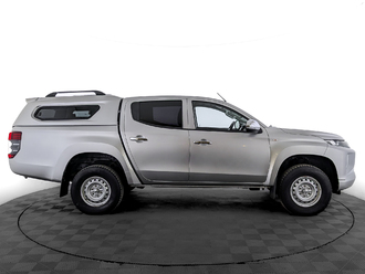 фото Mitsubishi L200 V 2021