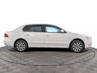 фото Skoda Superb II 2010