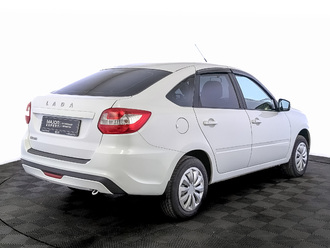 фото Lada Granta II 2023