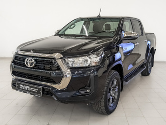 фото Toyota Hilux VIII 2021