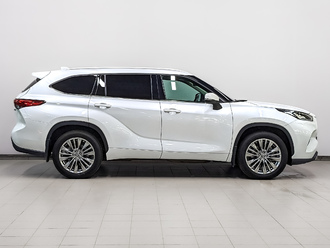 фото Toyota Highlander IV 2024