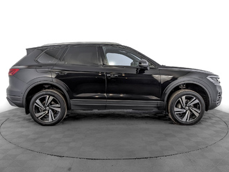 фото Volkswagen Touareg III 2020